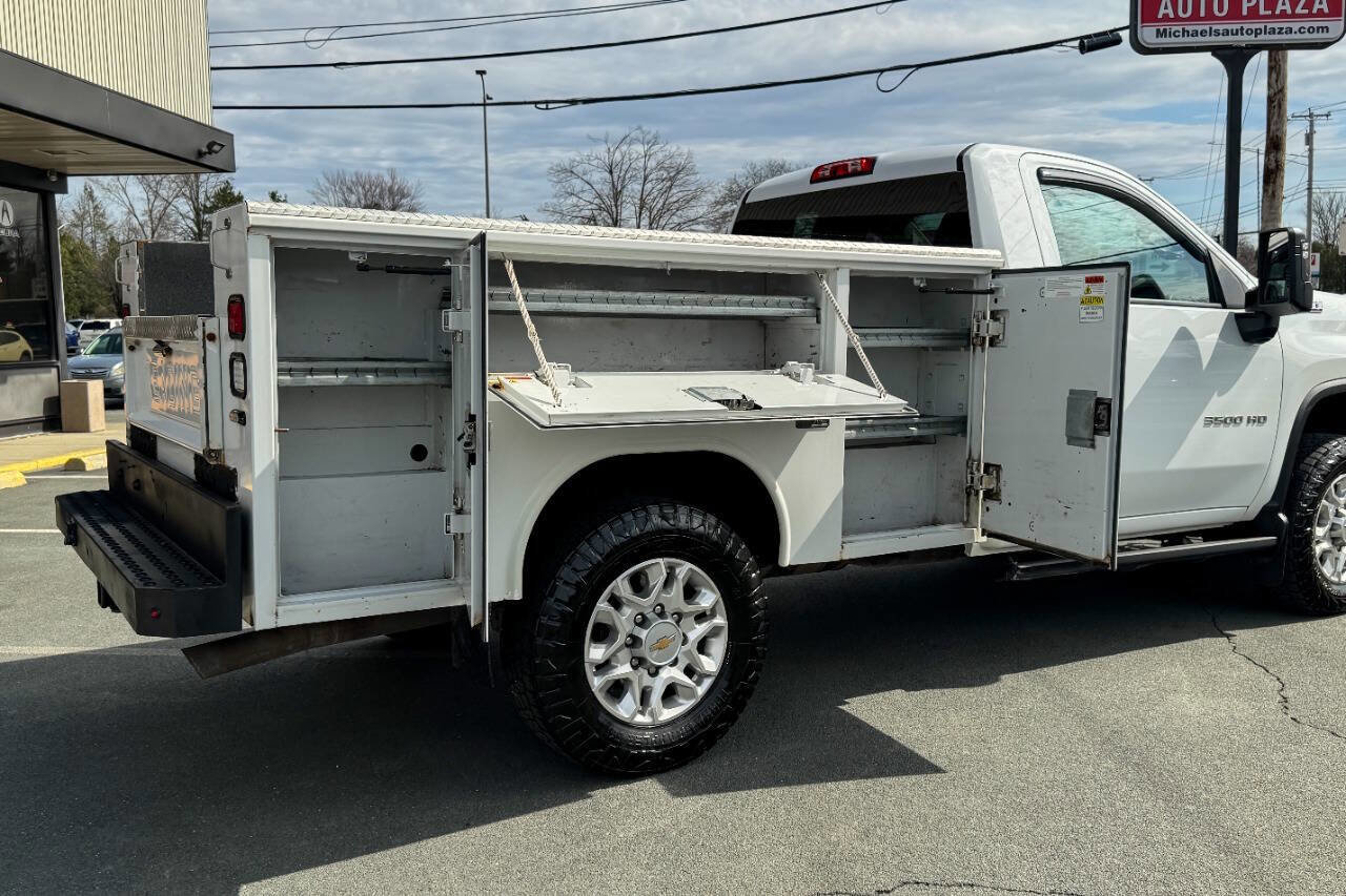 Used 2022 Chevrolet Silverado 3500 LT w/ Convenience Package image 20