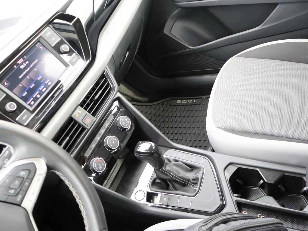 Certified 2023 Volkswagen Taos S image 21