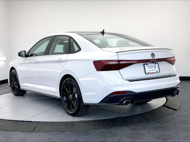 New 2026 Volkswagen Jetta GLI Autobahn FWD image 3