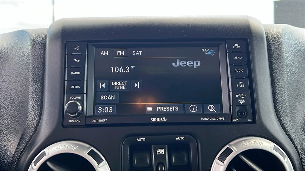 Used 2014 Jeep Wrangler Unlimited Rubicon w/ Dual Top Group image 23