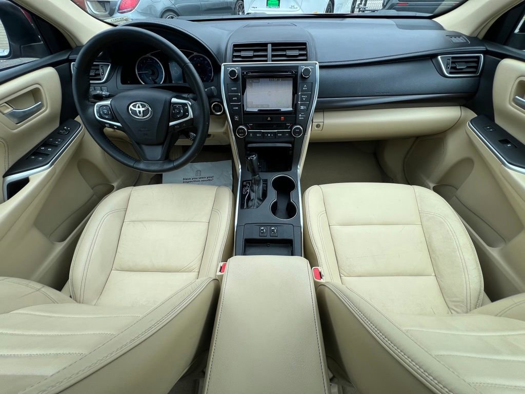 Used 2015 Toyota Camry XLE w/ Advanced Technology Package FWD image 25