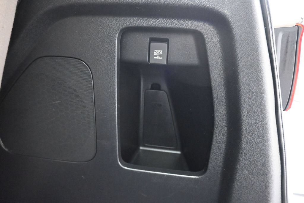 Used 2018 Honda Odyssey Elite image 70
