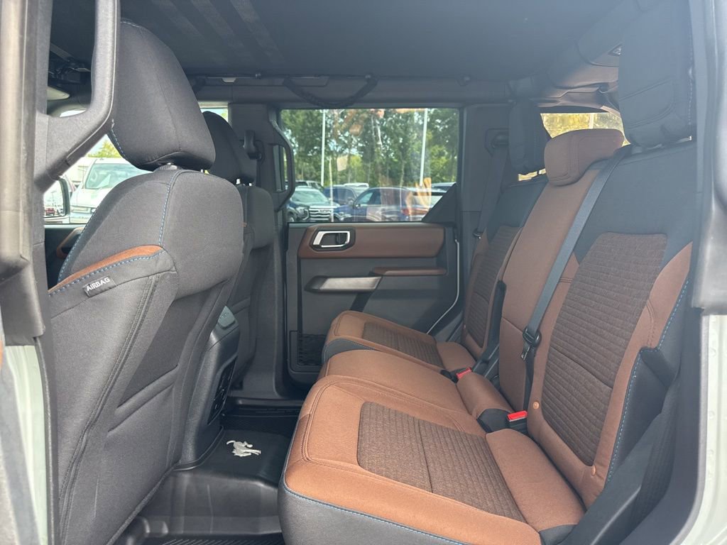 Used 2023 Ford Bronco Outer Banks image 10