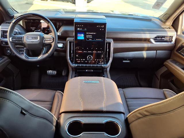 New 2026 GMC Yukon Denali Ultimate AWD/4WD image 4