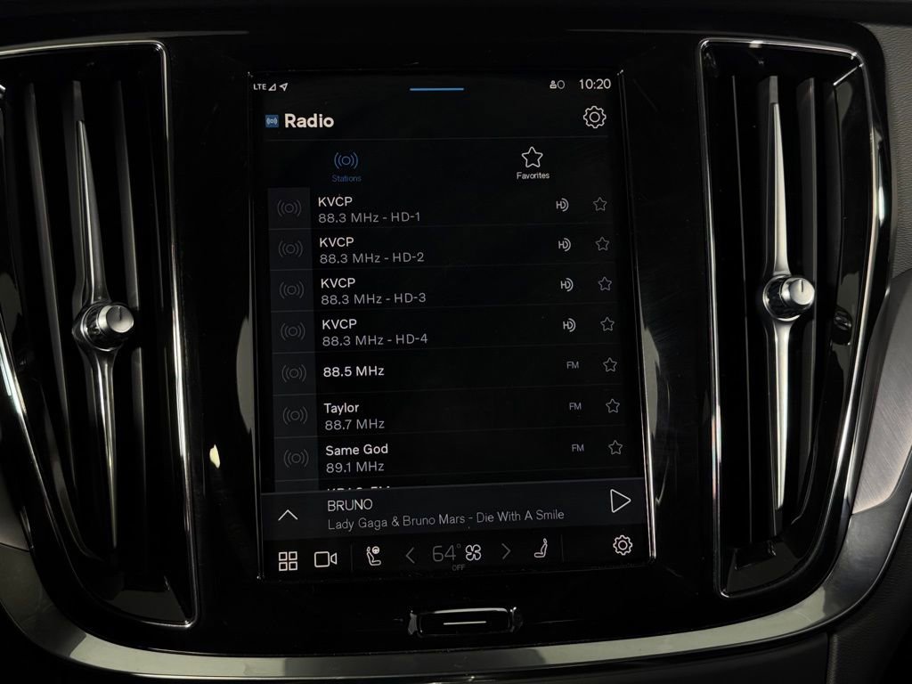 Used 2025 Volvo S60 B5 Core image 21