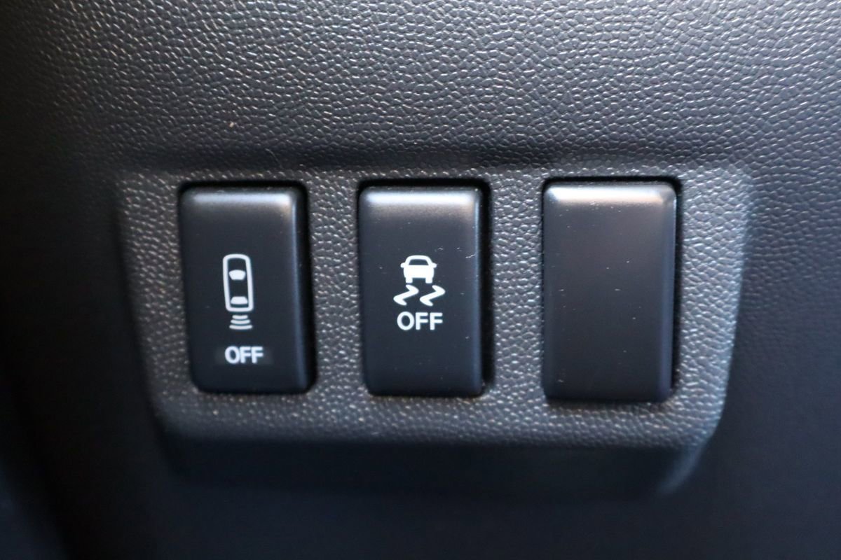 Used 2014 Nissan Titan PRO-4X image 28