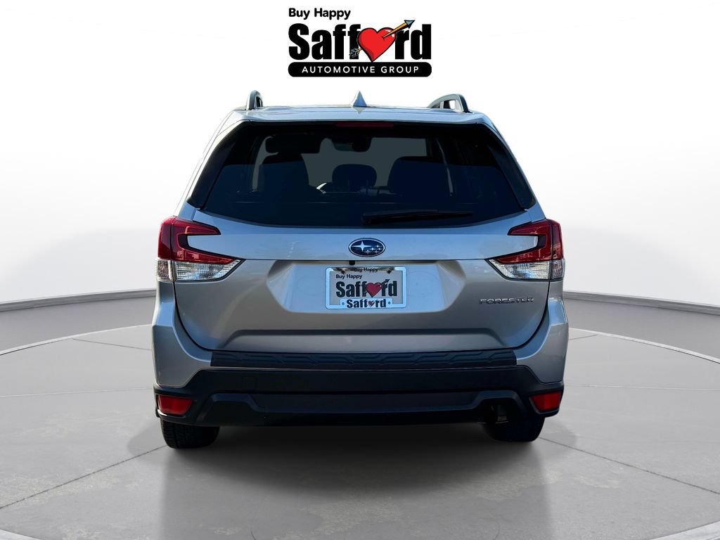 Used 2019 Subaru Forester Premium AWD/4WD image 7