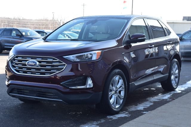 Used 2023 Ford Edge Titanium w/ Class II Trailer Tow Package image 9