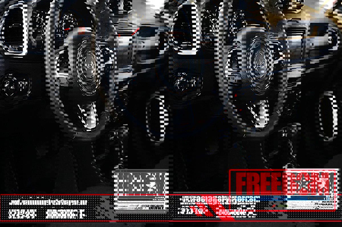 Used 2020 Jeep Renegade Latitude image 23