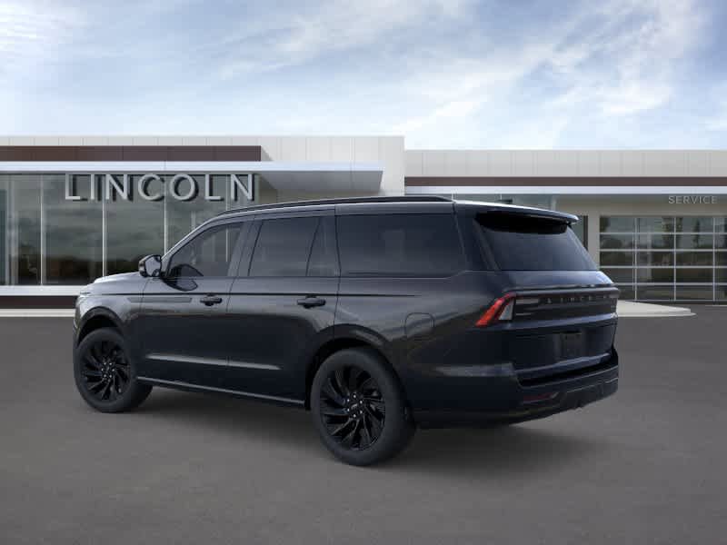 New 2026 Lincoln Navigator Reserve w/ Jet Appearance Package AWD/4WD image 4