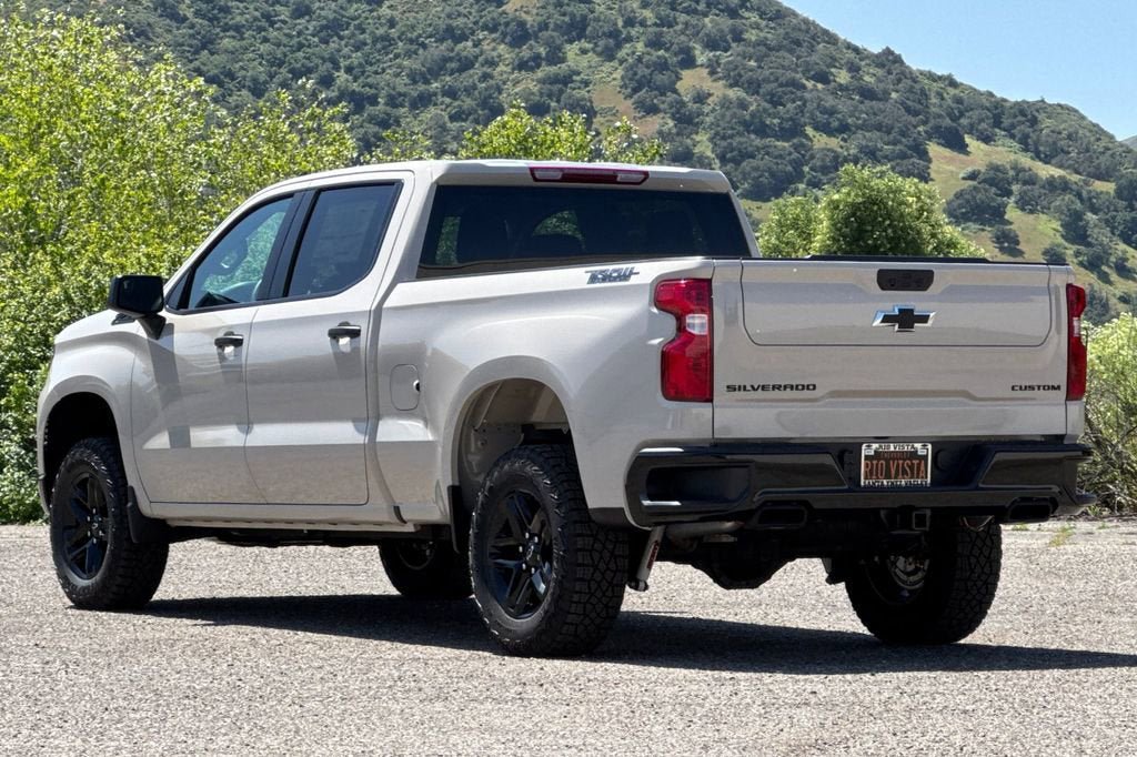 New 2026 Chevrolet Silverado 1500 Custom Trail Boss w/ Dark Appearance Package AWD/4WD image 6