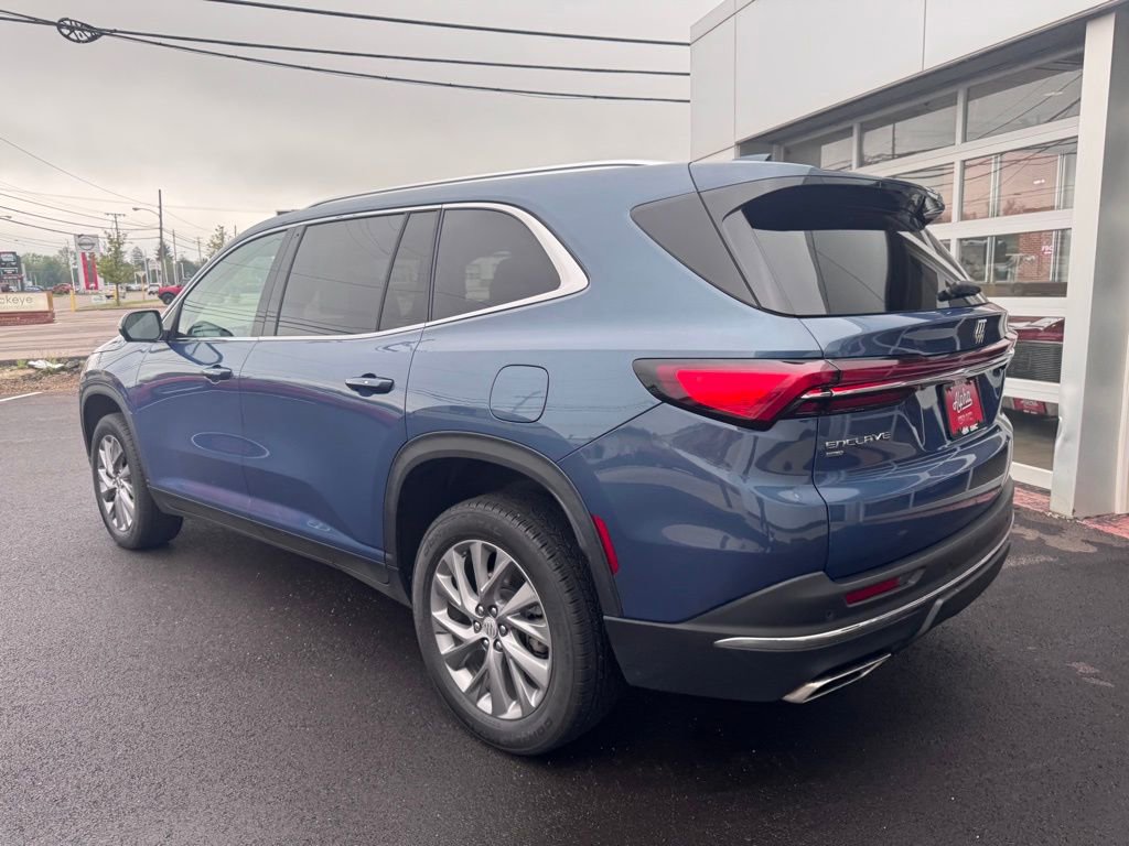 Used 2026 Buick Enclave Preferred AWD/4WD image 3