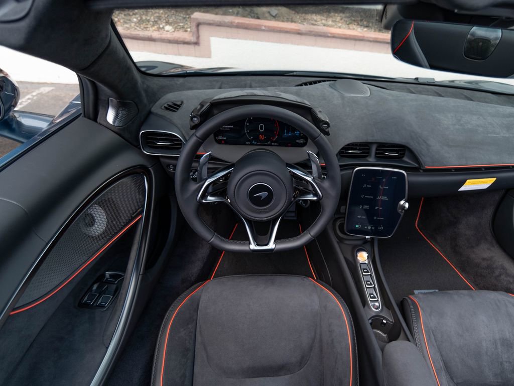 New 2026 McLaren Artura Spider image 8