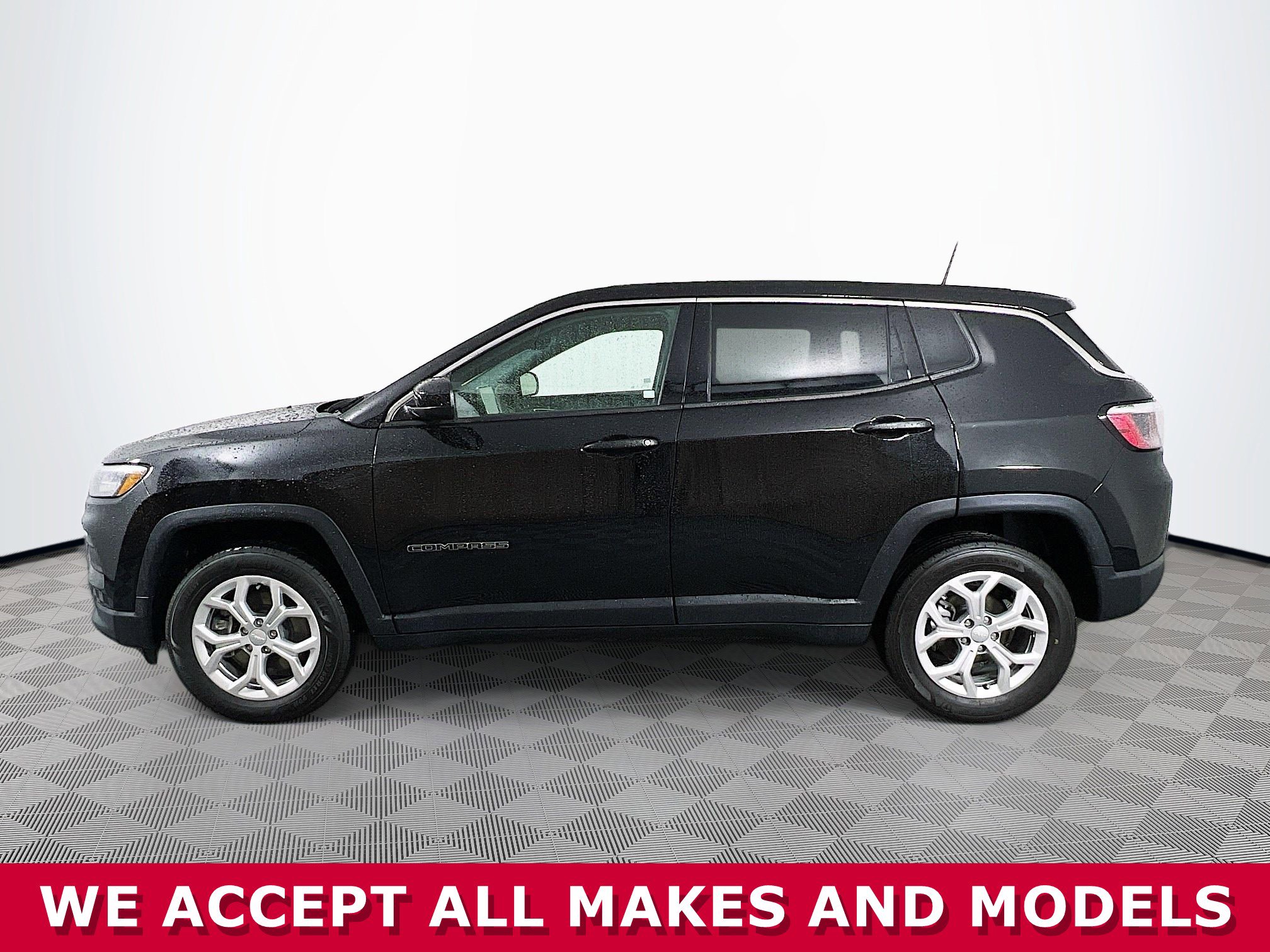 Used 2024 Jeep Compass Sport AWD/4WD image 26