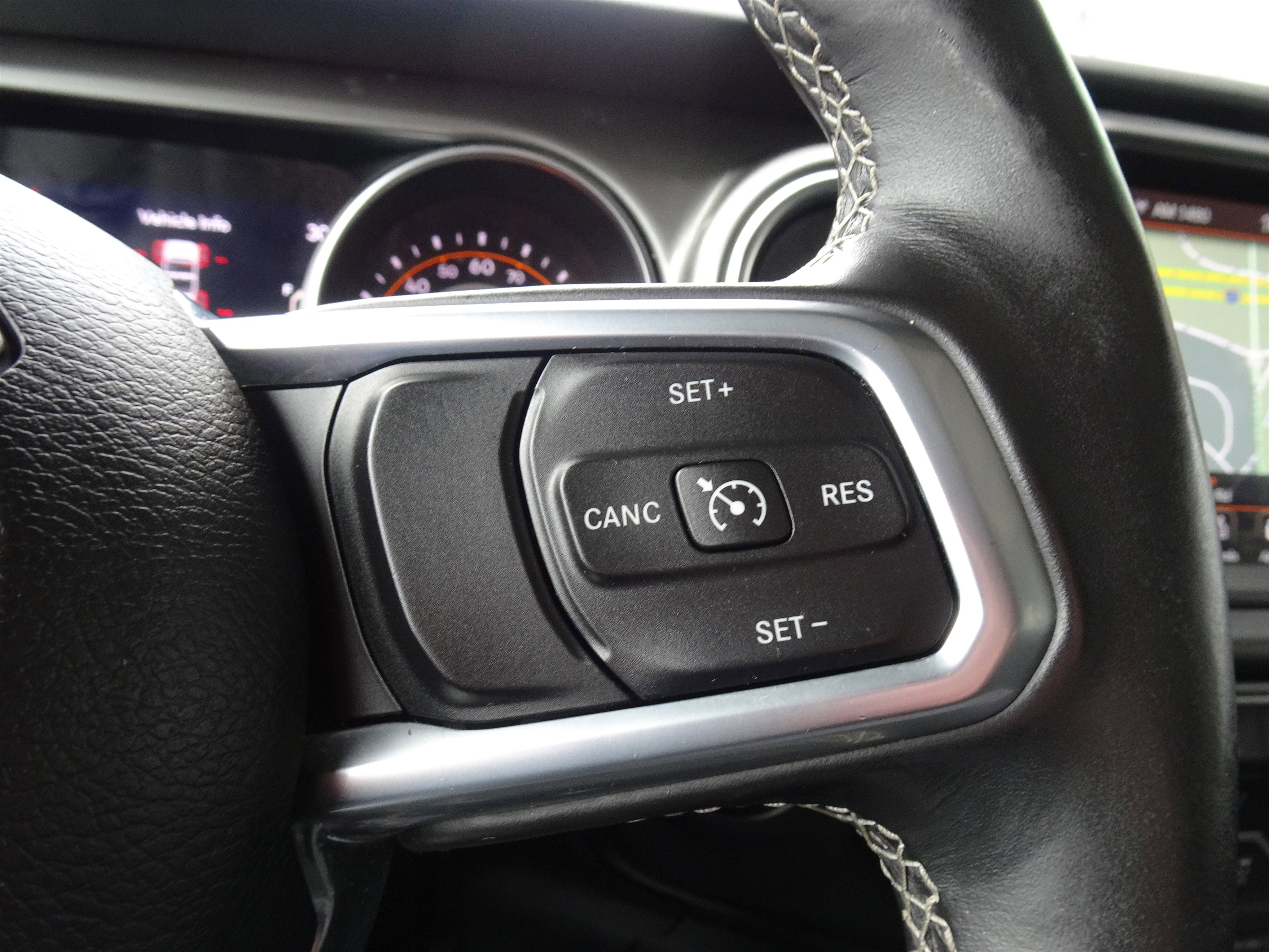 Used 2019 Jeep Wrangler Unlimited Sahara image 21