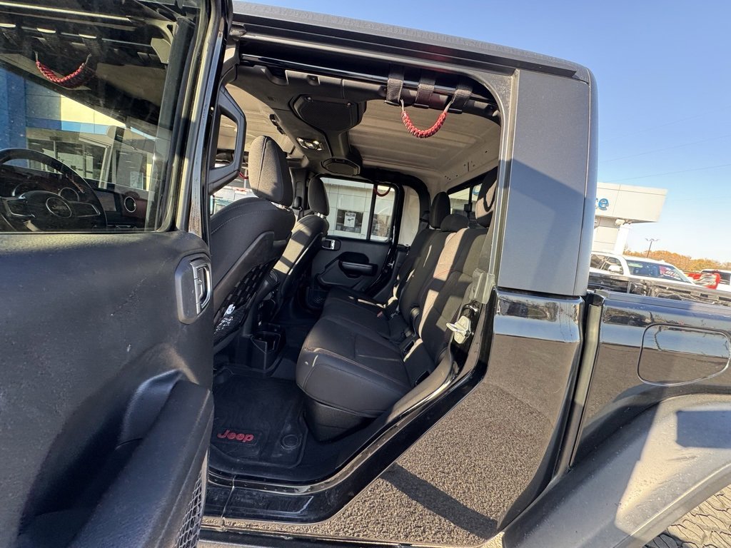 Used 2020 Jeep Gladiator Rubicon w/ Trailer Tow Package image 16