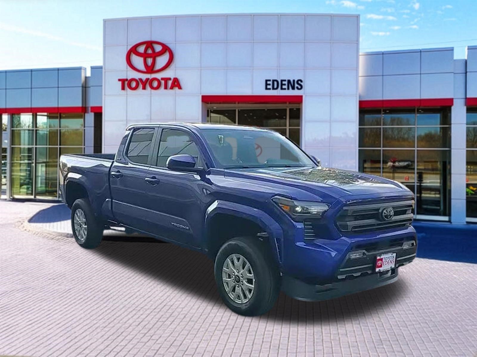 New 2025 Toyota Tacoma SR5