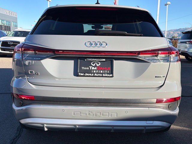 Used 2023 Audi Q4 e-tron Premium Plus w/ Premium Plus AWD/4WD image 7