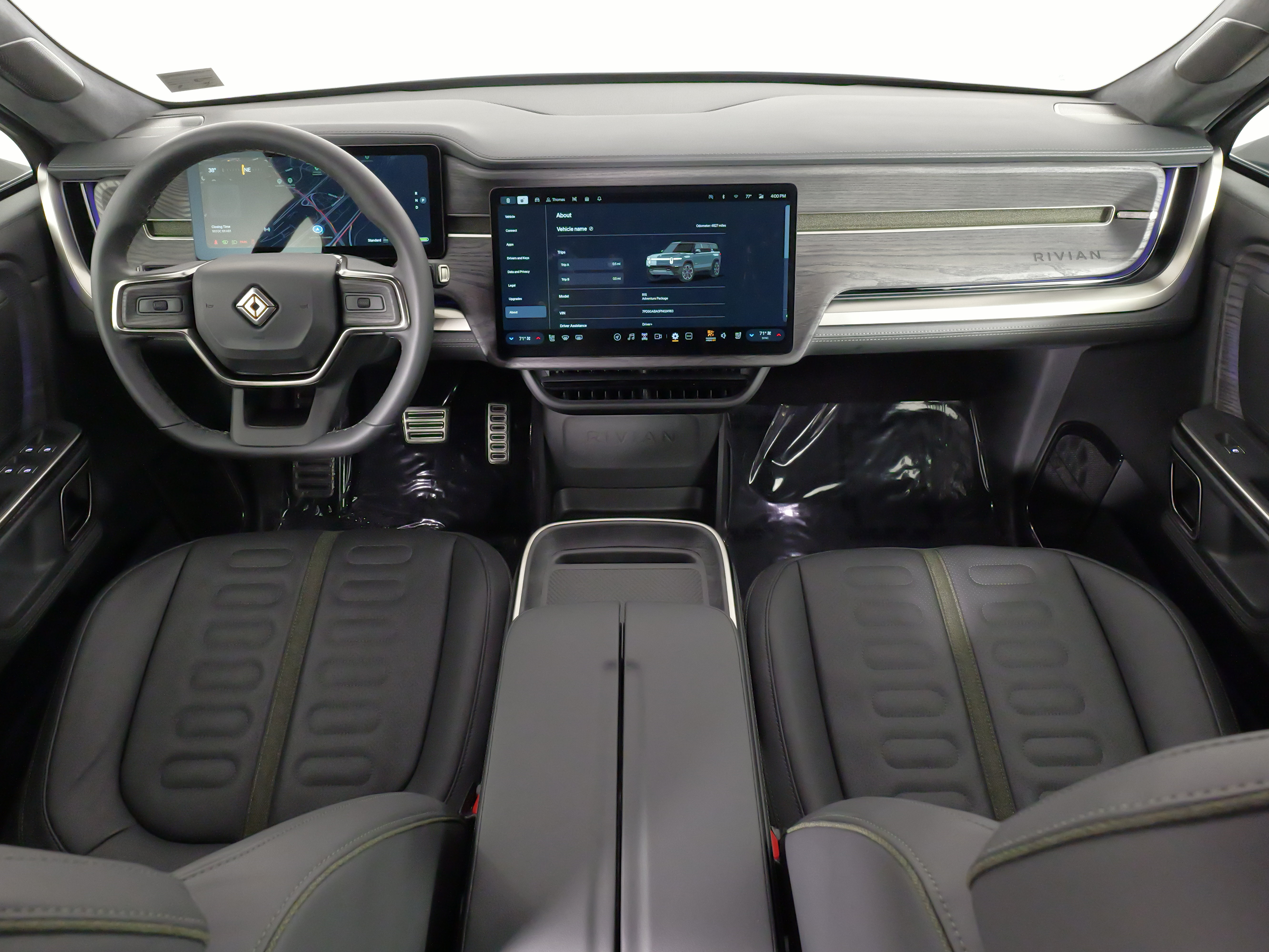 Used 2023 Rivian R1S Adventure AWD/4WD image 41
