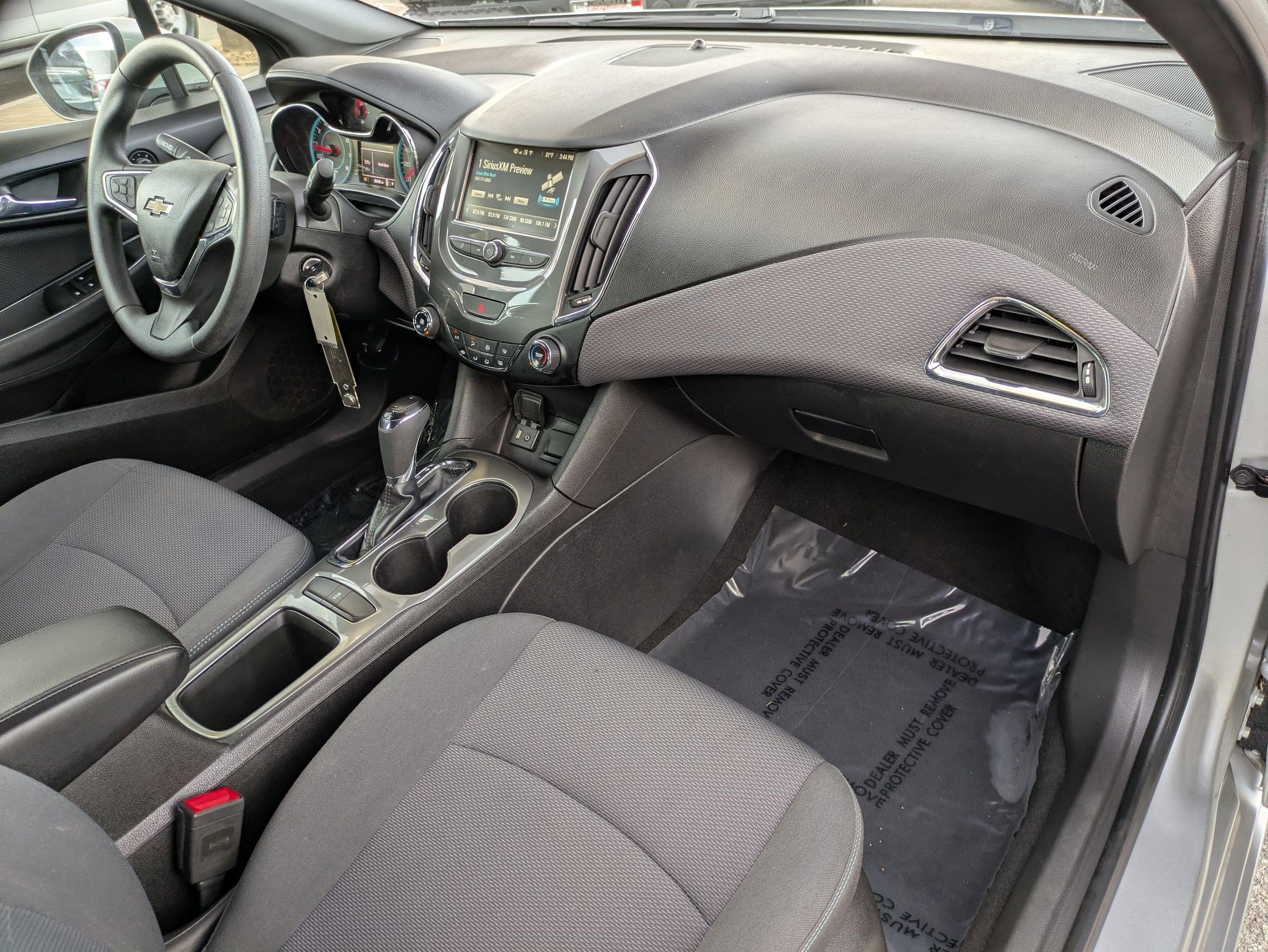 Used 2018 Chevrolet Cruze LT w/ RS Package image 28