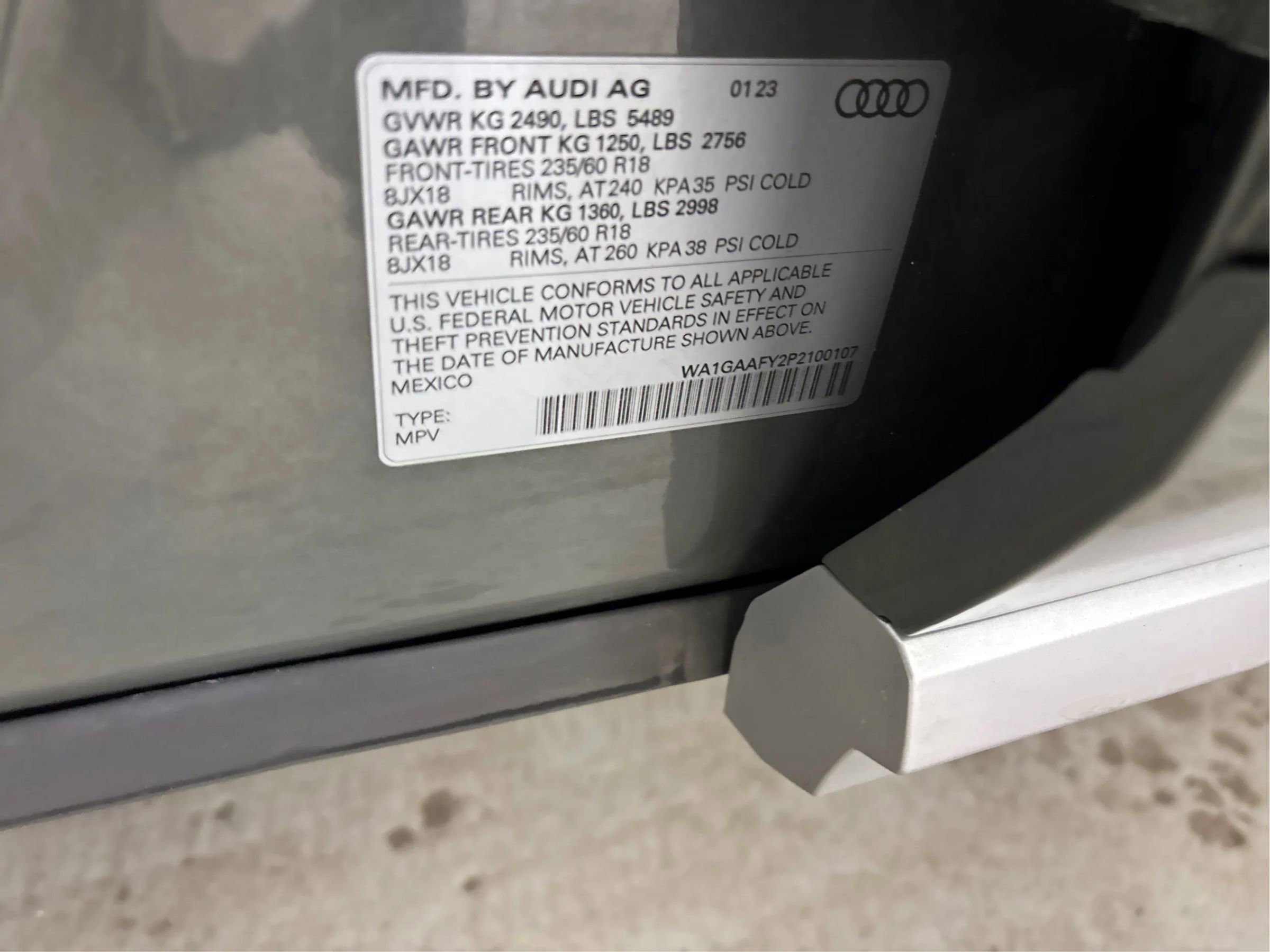 Used 2023 Audi Q5 2.0T Premium w/ Convenience Package image 30