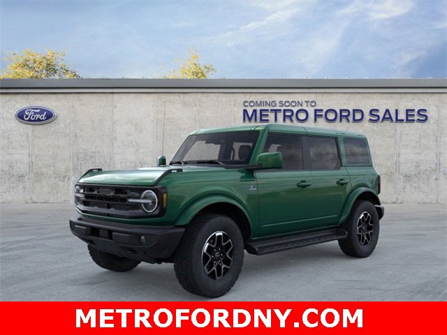 New 2025 Ford Bronco Outer Banks image 2