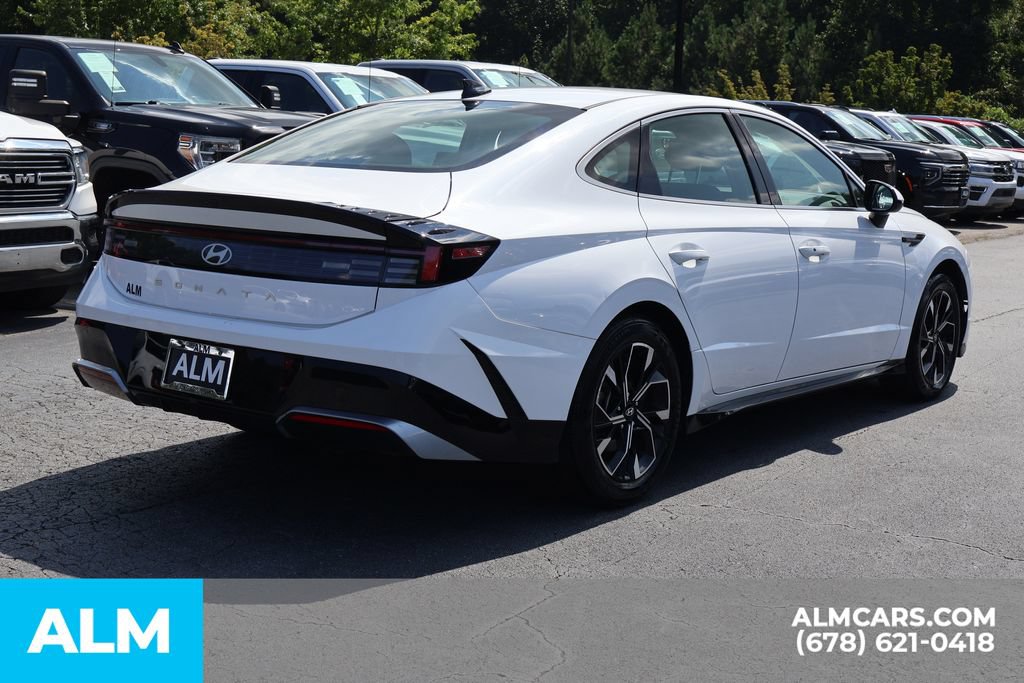 Used 2025 Hyundai Sonata SEL FWD image 5