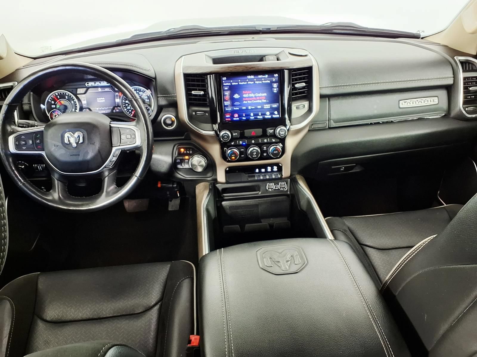 Used 2020 RAM 1500 Laramie AWD/4WD image 10