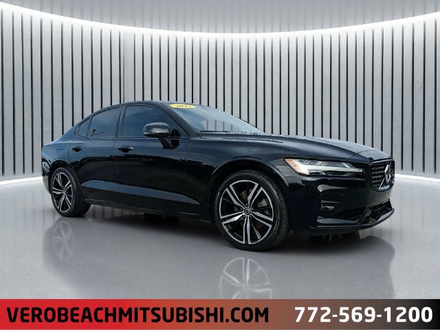 Used 2022 Volvo S60 B5 R-Design w/ Advanced Package