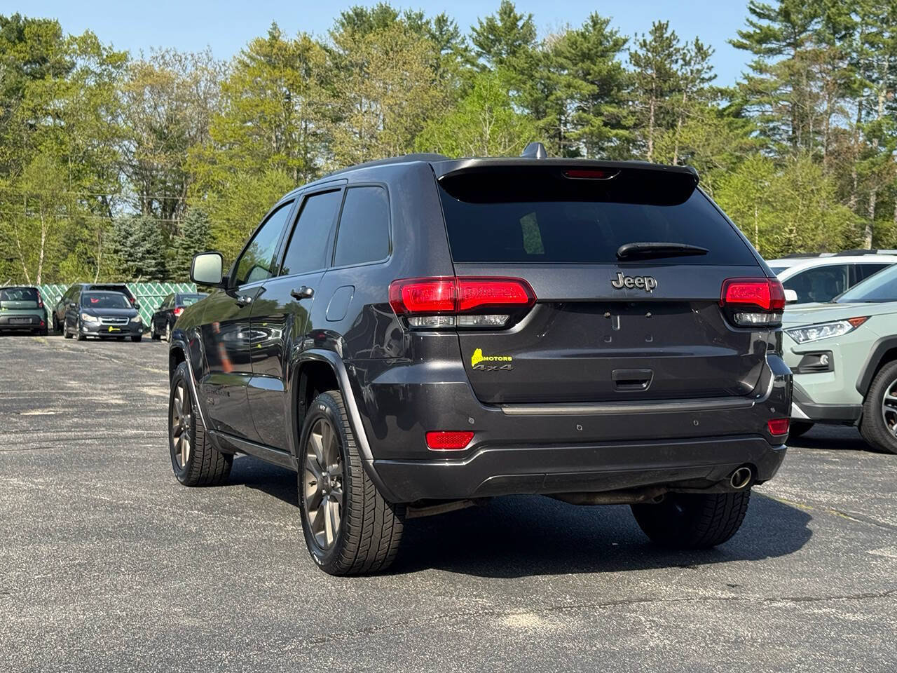 Used 2016 Jeep Grand Cherokee Limited 75th Anniversary AWD/4WD image 5