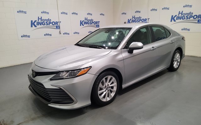 Used 2023 Toyota Camry LE image 47