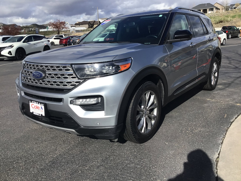 Used 2023 Ford Explorer Limited RWD image 2