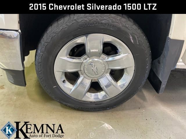 Used 2015 Chevrolet Silverado 1500 LTZ image 32