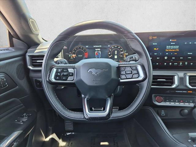Used 2025 Ford Mustang GT Premium RWD image 12