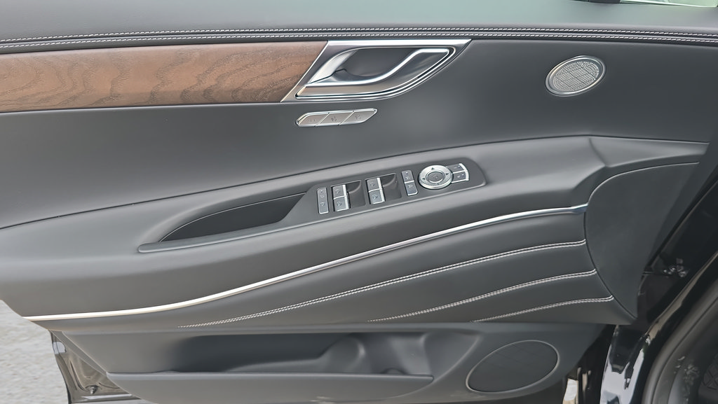 New 2026 Genesis GV80 2.5T Select AWD/4WD image 16
