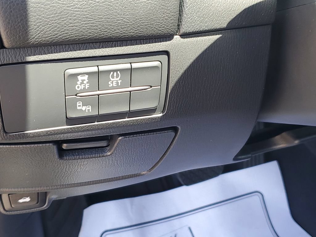 Used 2016 MAZDA MAZDA6 Touring FWD image 8