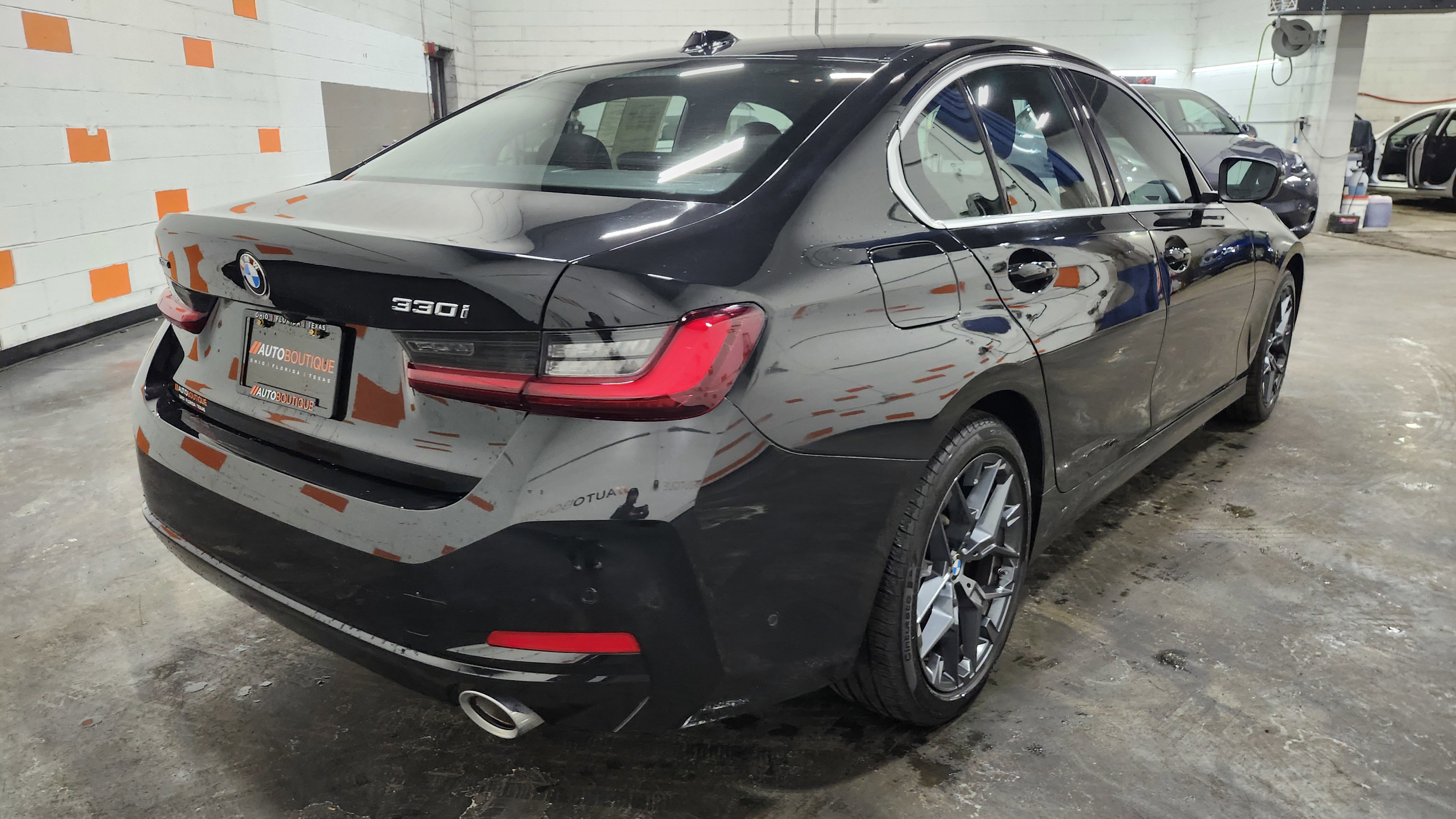 Used 2025 BMW 330i xDrive 330i xDrive w/ Convenience Package image 18