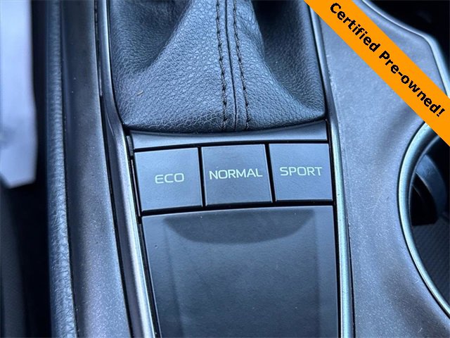 Used 2023 Toyota Camry SE image 12
