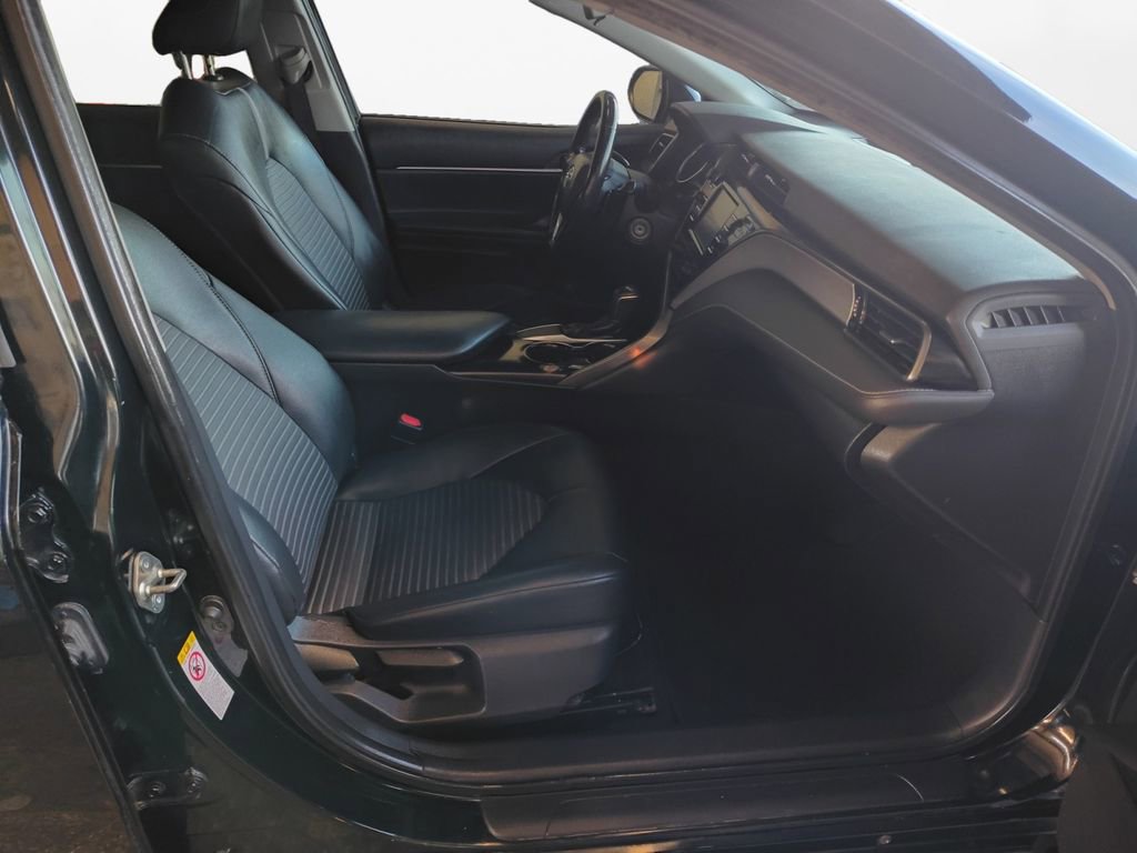 Used 2019 Toyota Camry SE image 22