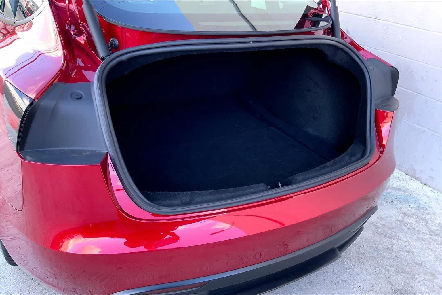 Used 2025 Tesla Model 3 Performance AWD/4WD image 18