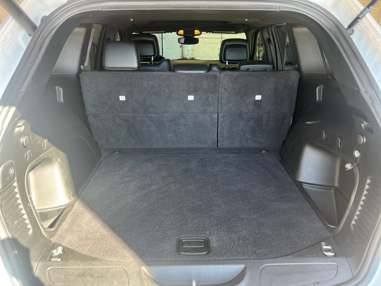 Used 2022 Jeep Grand Cherokee Limited image 18