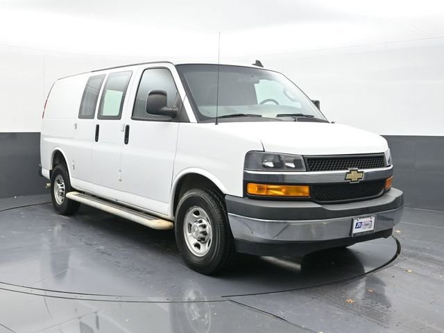 Used 2021 Chevrolet Express 2500 w/ Driver Convenience Package image 22