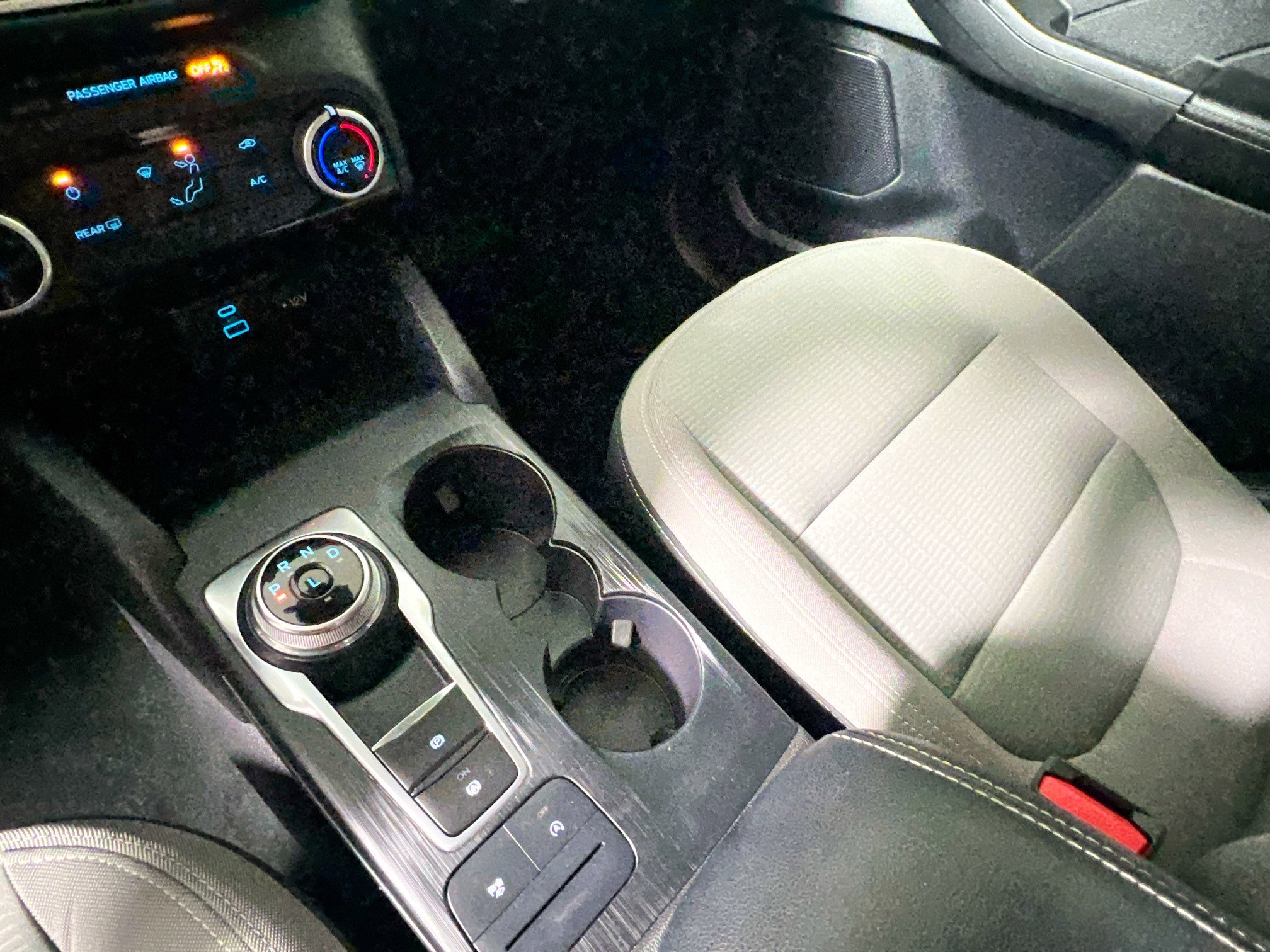 Used 2022 Ford Escape S image 25