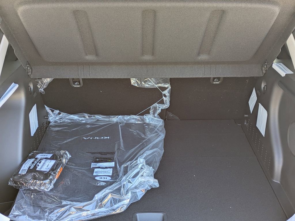 New 2026 Hyundai Kona Limited FWD image 12