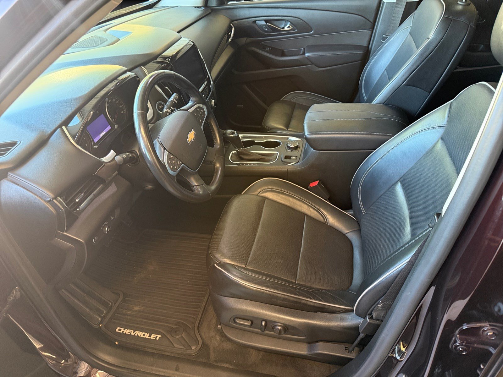 Used 2020 Chevrolet Traverse High Country AWD/4WD image 11