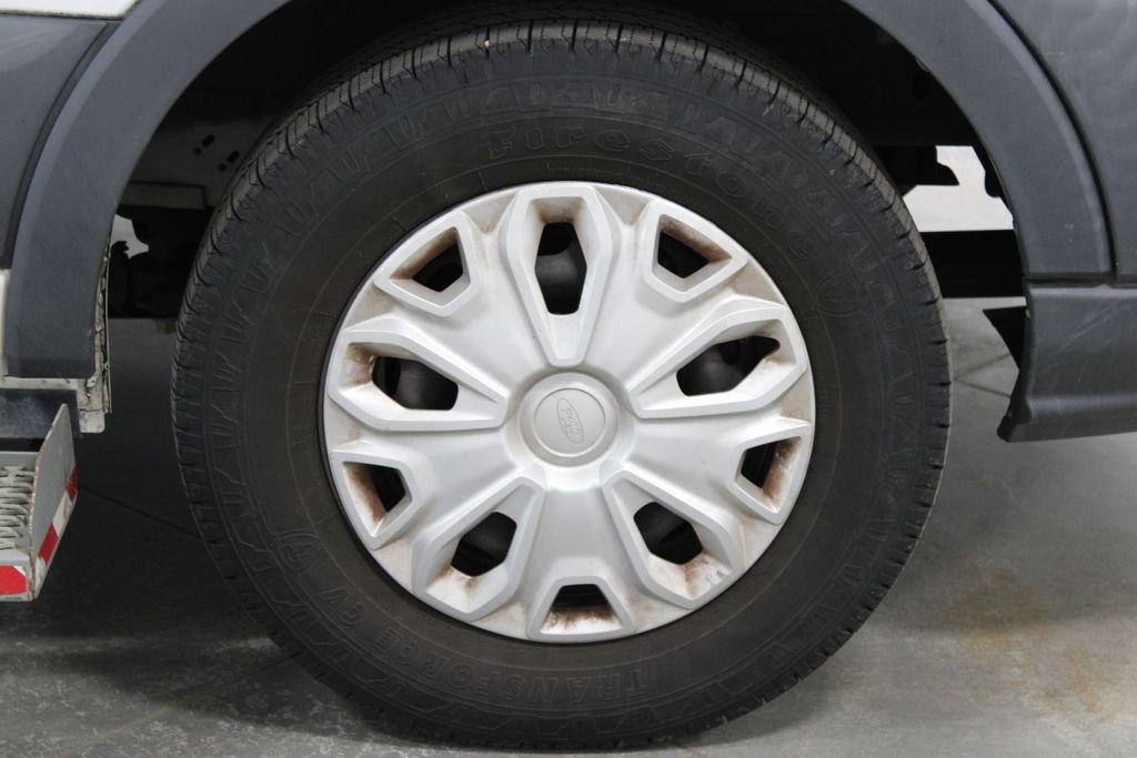 Used 2018 Ford Transit 150 XL image 8