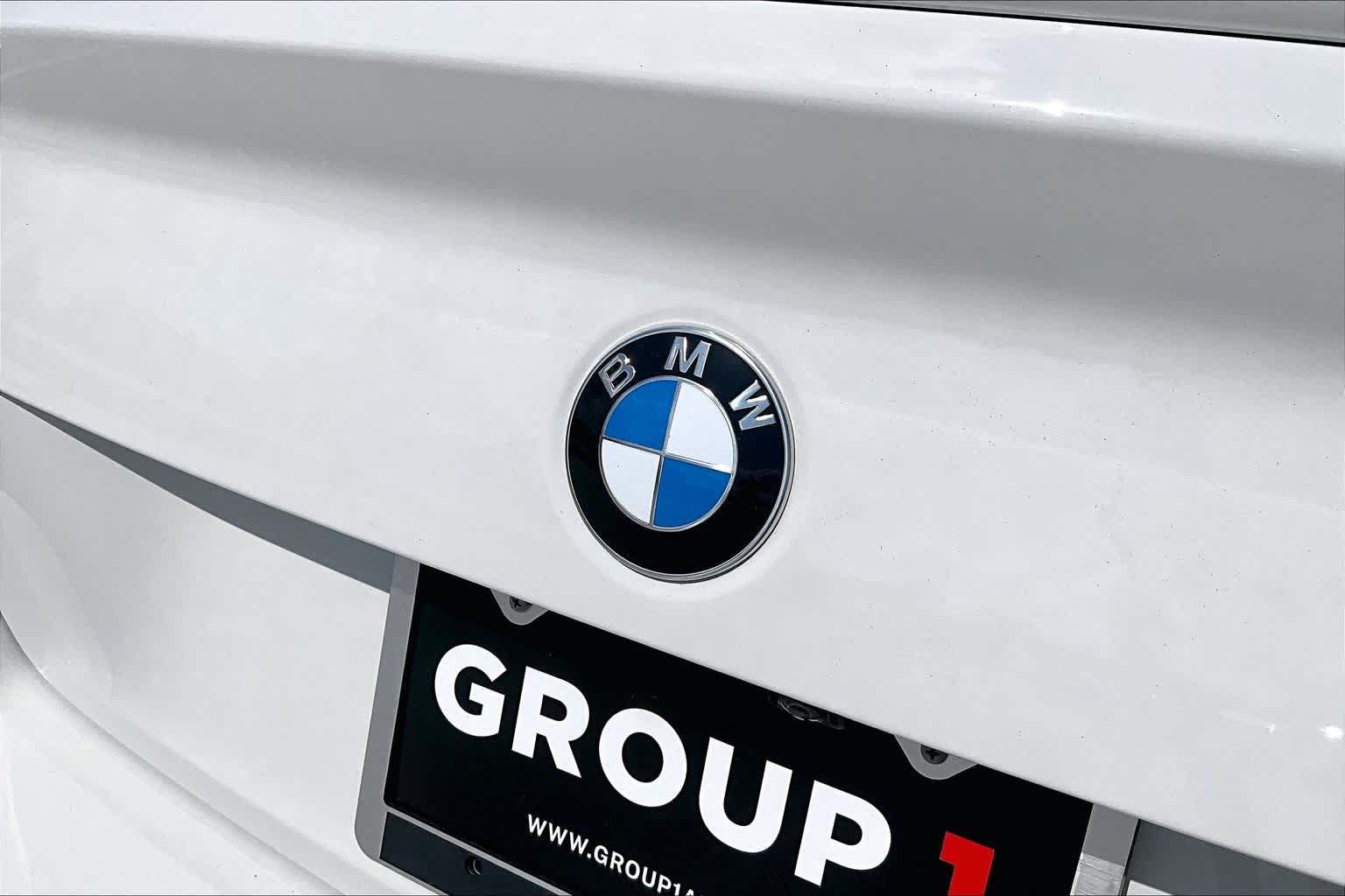 Used 2026 BMW M2 w/ Lighting Package RWD image 27