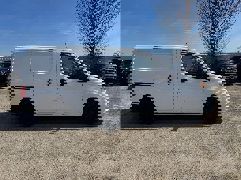 Used 2020 Nissan NV200 S image 9