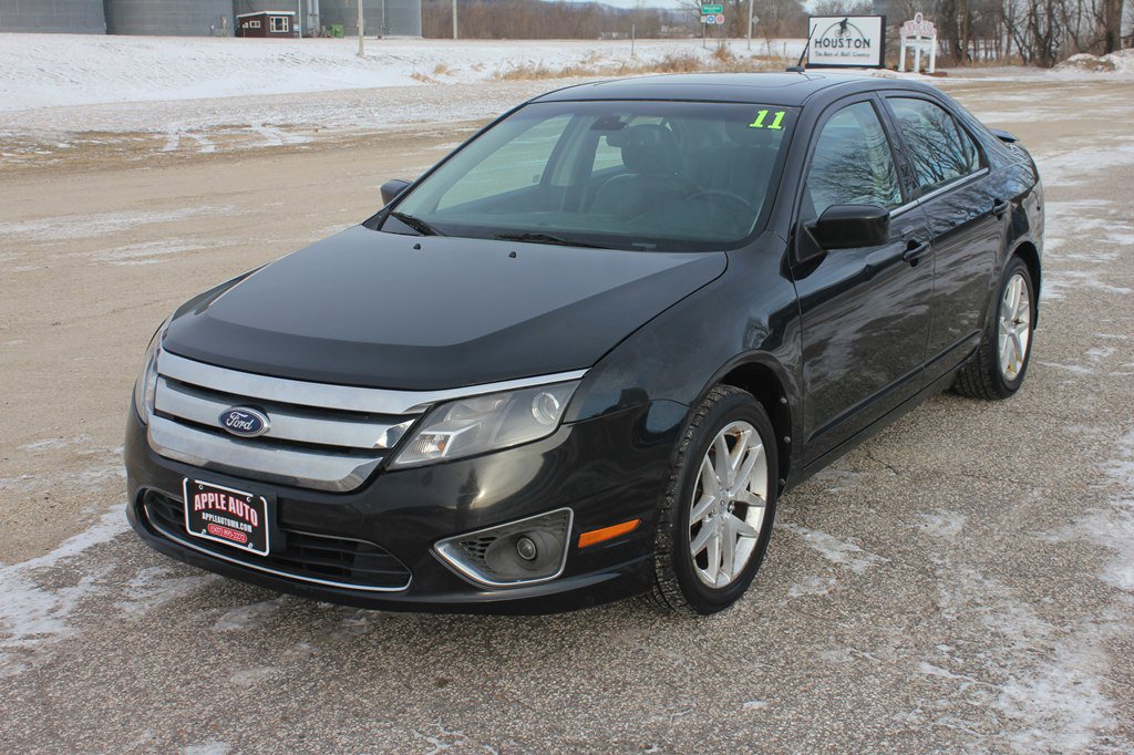 Used 2011 Ford Fusion SEL w/ 302A Rapid Spec Order Code image 2
