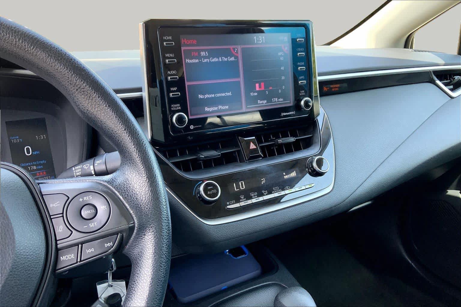 Used 2021 Toyota Corolla LE FWD image 7